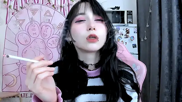 Holy420lolii XXX чат на живо