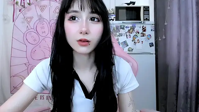 Holy420lolii Live XXX-Chat
