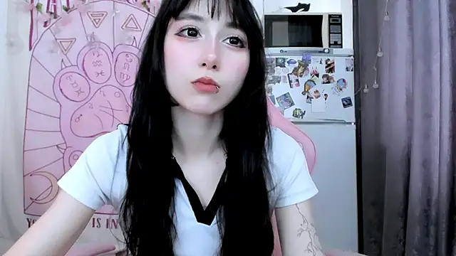 Chat XXX en directo de Holy420lolii