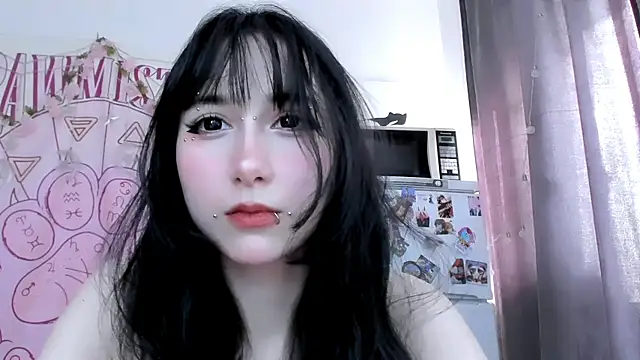 Živý XXX chat Holy420lolii