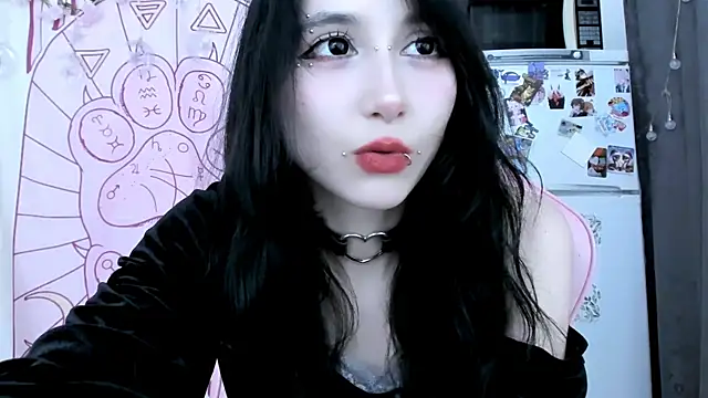 Holy420lolii Live XXX-Chat