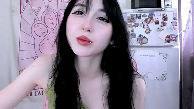 Chat XXX en directo de Holy420lolii