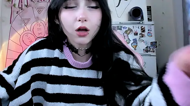 Holy420lolii 라이브 XXX 채팅
