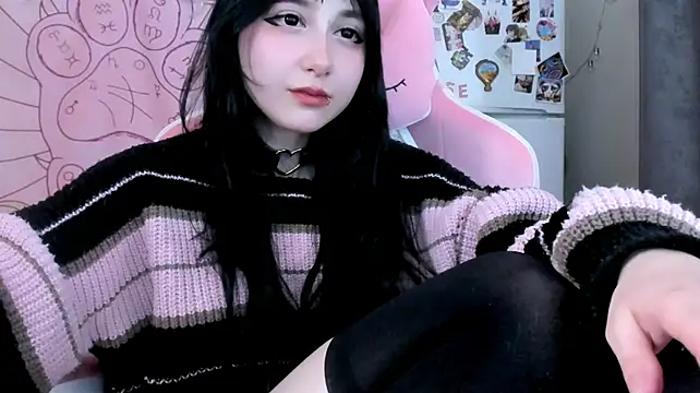 Holy420lolii's Live XXX Chat