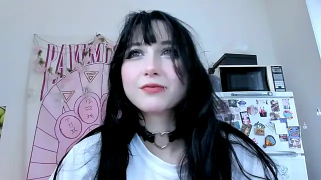 Holy420lolii – Live XXX-chat
