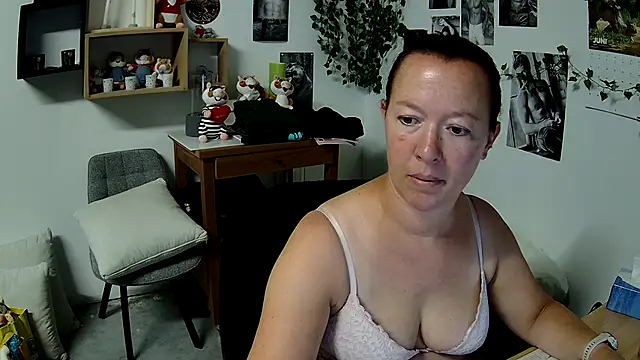 AnyaKrey@xh Webcamshow