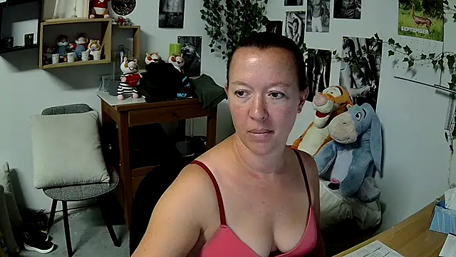 AnyaKrey@xh Chat XXX in diretta