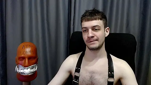 Živá chatovací místnost _Damien_thorn_