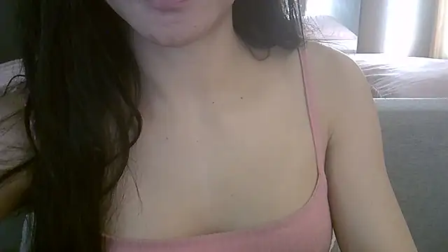 SkinnyKitten Chat XXX in diretta