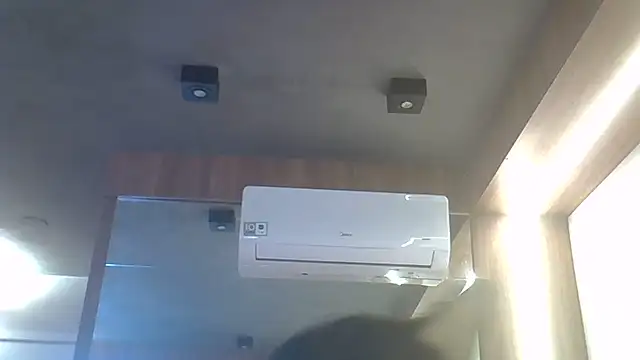 Show de SkinnyKitten na webcam