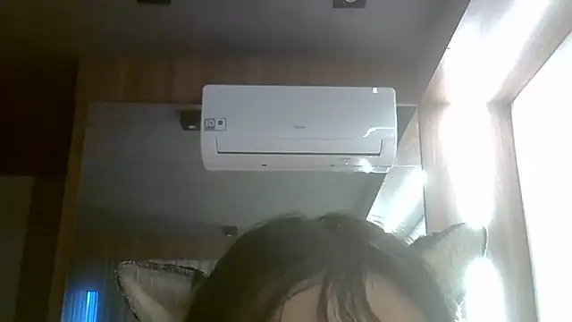 SkinnyKitten's Webcam Show