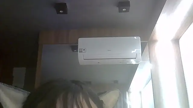 Show de webcam de SkinnyKitten