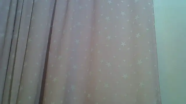 Show de SkinnyKitten na webcam