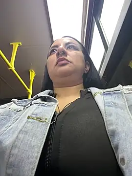 Abril_Luv's Webcam Show