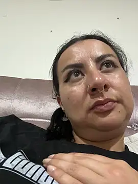 Živá chatovací místnost Abril_Luv