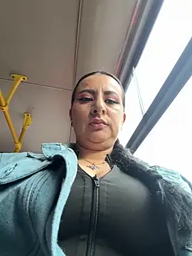 Abril_Luv ওয়েবক্যাম শো