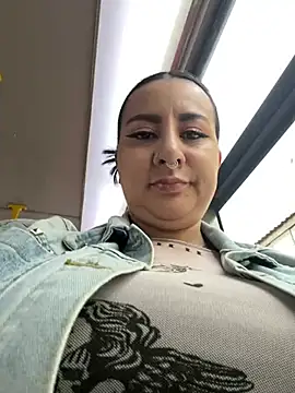 Abril_Luv 网络视讯表演