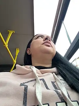 Bilik Sembang Langsung Abril_Luv