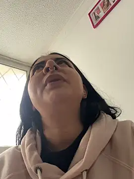 Abril_Luv – Live XXX-chat