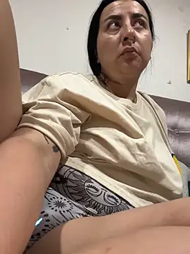 Abril_Luv's Live XXX Chat