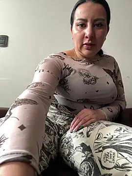 Abril_Luv's Live XXX Chat