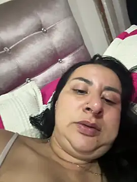 Abril_Luv's Live XXX Chat