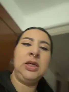 Abril_Luv Adlı Modelin Canlı XXX Sohbeti