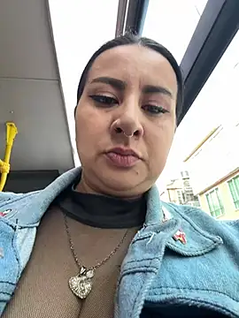 Abril_Luv Шоу с уебкамера
