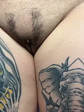 Abril_Luv Show in webcam