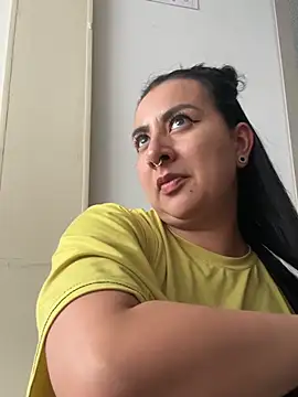 Abril_Luv XXX чат на живо