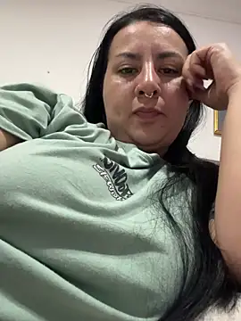 Abril_Luv Webcamshow
