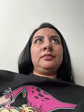 Abril_Luv élő XXX-chatje