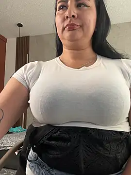 دردشة Abril_Luv الجنسية المباشرة