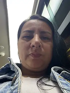 Abril_Luv's Live XXX Chat