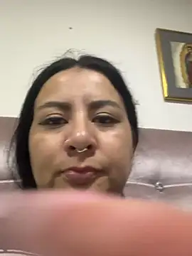 Abril_Luv 现场XXX聊天