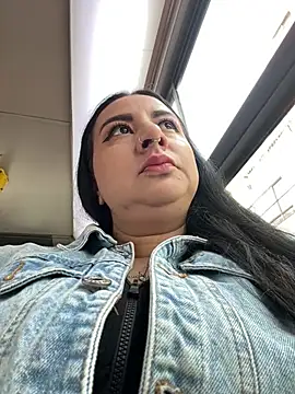 צ'אט XXX בשידור חי של Abril_Luv