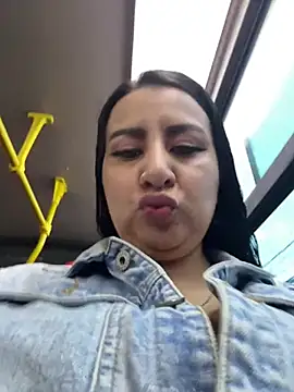 Abril_Luv's Live XXX Chat