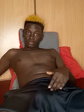 Cute-Mexxyh Webcam show