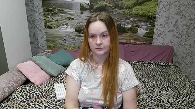 XXX chat uživo modela Mililymi