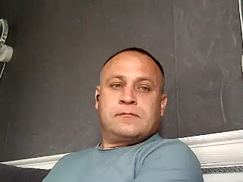 Afonya344 Show in webcam