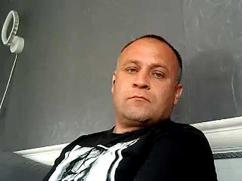 Afonya344 Show in webcam