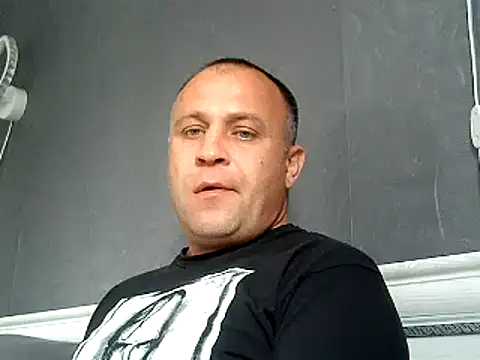 Afonya344 Show in webcam