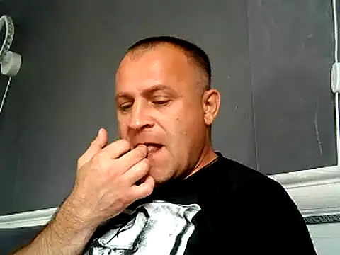 Show modela Afonya344 na web-kameri