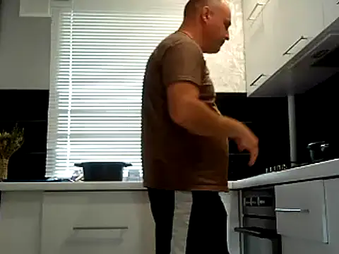 Afonya344 Show in webcam