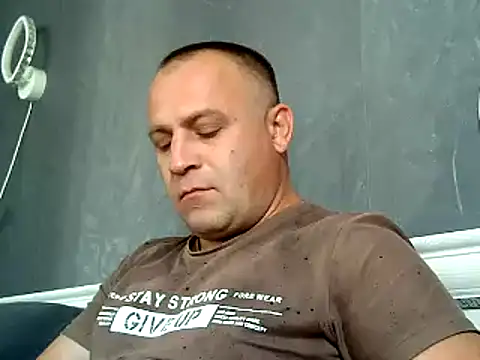 Afonya344 Show in webcam