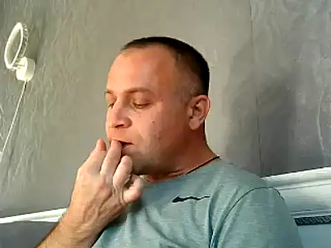 Afonya344 Show in webcam