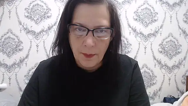 Chat XXX en directo de Mirabelle_Sweetie