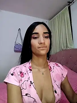 Pokazy przed kamerką – _nathaly_sweet