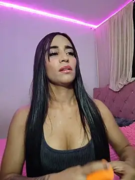 _nathaly_sweet Adlı Modelin Canlı XXX Sohbeti