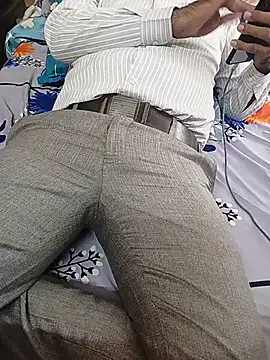 הופעת וובקאם של adicma123